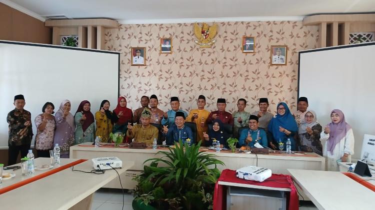 Forum Sekolah Kejuruan Bidang Kelapa Sawit Riau Dibentuk