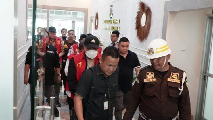 Tersangka Korupsi Izin Lahan Sawit di Musi Rawas Diserahkan ke JPU, Ada Mantan Gubernur