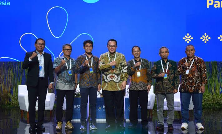 Dengan Teknologi Sawit 4.0, Pemborosan Pupuk di Kebun Sawit Bisa Ditekan